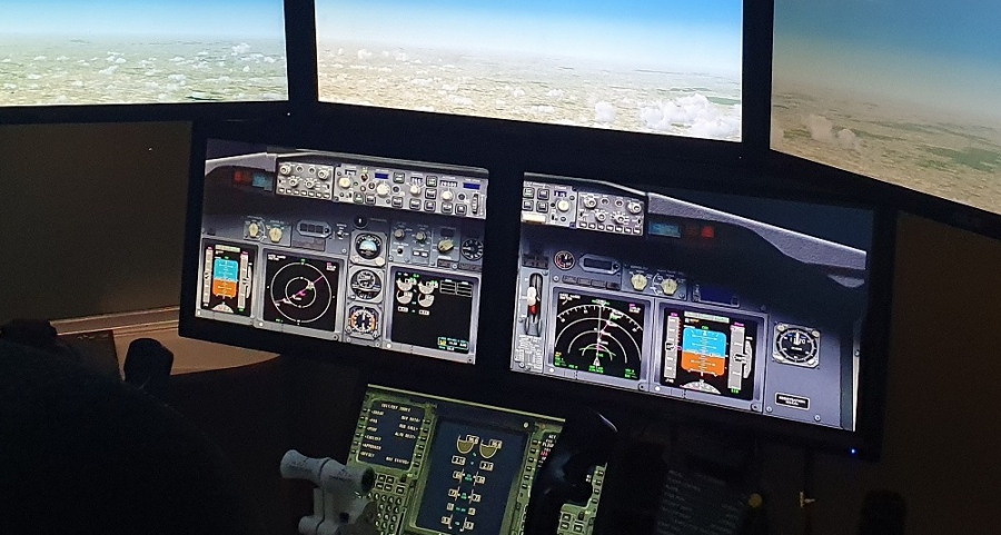 سیمولاتور پرواز بوئیئگ 737 با پایه ثابت